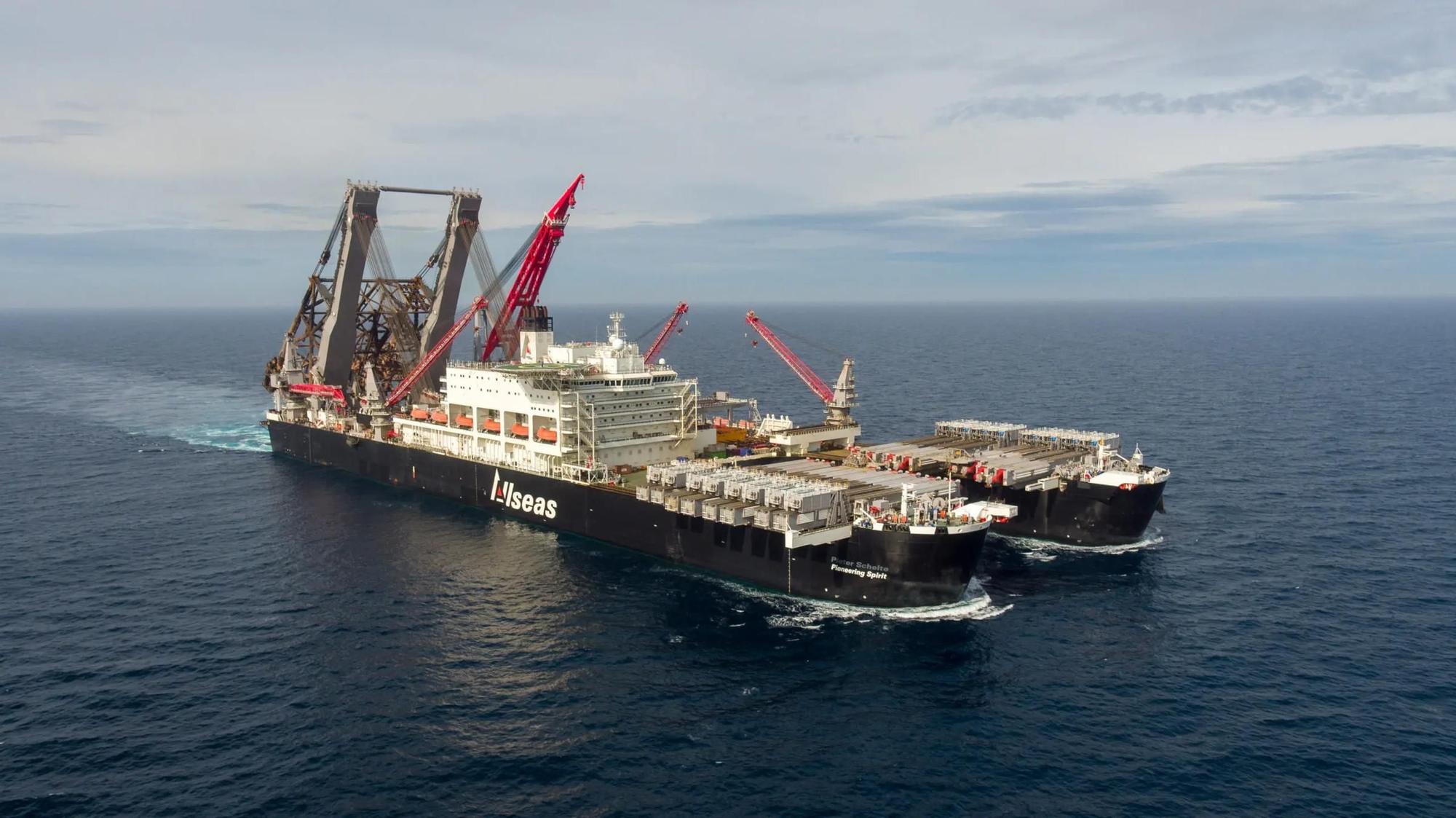 Pioneering Spirit, el buque más grande del mundo, hará escala en el Puerto de Las Palmas