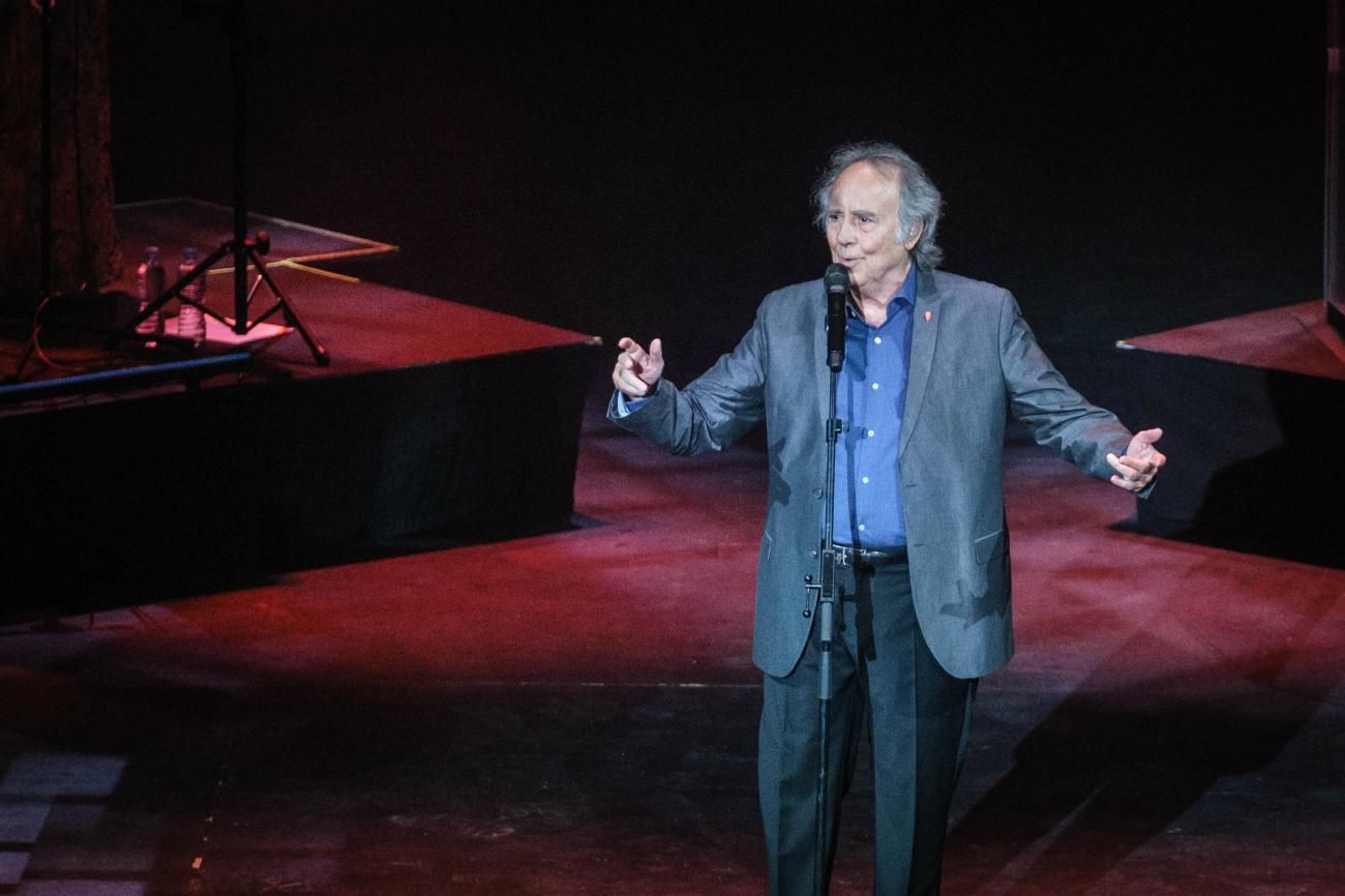 Serrat en concierto