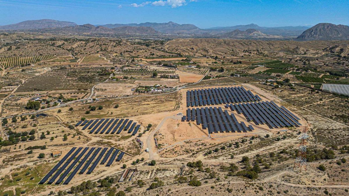 Una de las nuevas plantas que ha construido Prosolia en la provincia.