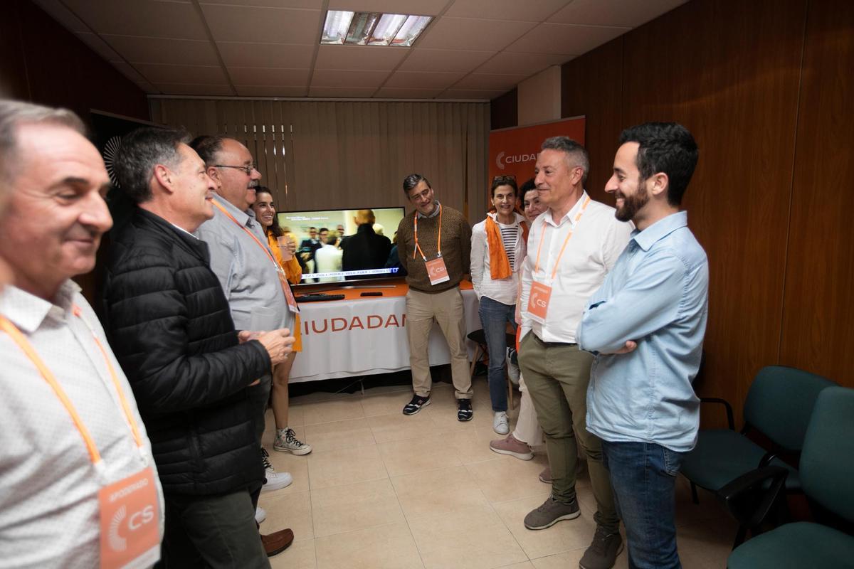 Noche electoral en la sede de Ciudadanos Ibiza Noche electoral en la sede de Ciudadanos Ibiza