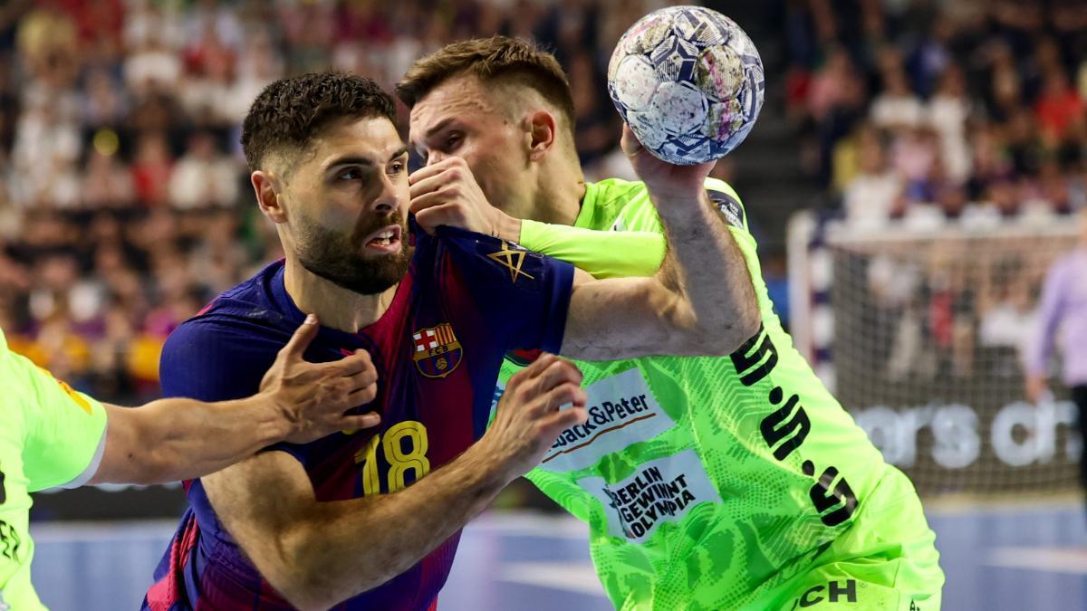 Blaz Janc, defendido por Lasse Andersson en la final