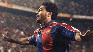 Romário celebra un gol en el Camp Nou.