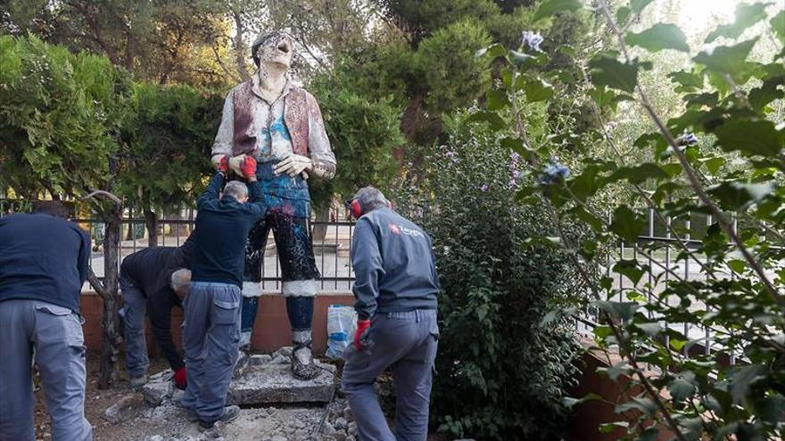 la estatua ‘monumento a la jota’ se va a restaurar