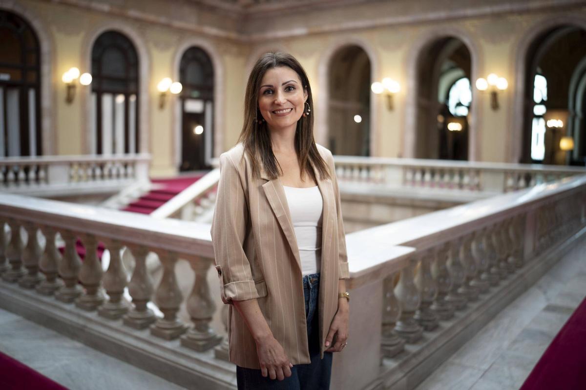 Lorena Roldán, portavoz del grupo parlamentario del PP en el Parlament de Catalunya , posa en el Parlament de Catalunya para un reportaje en el que los parlamentarios opinan sobre la visita a Barcelona del papa León XIV. Barcelona, 19 de mayo de 2026 Fotografía de Ferran Nadeu