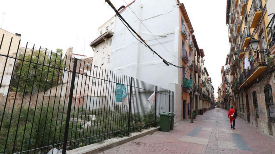 El 39% de las familias atendidas por Cáritas en Zaragoza vive en pisos compartidos: &quot;Se colocan camas en las cocinas&quot;