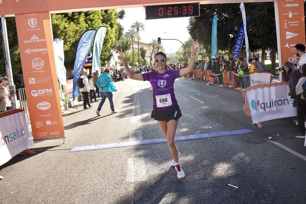 Las imágenes de la llegada a meta de la Carrera de la Mujer de Murcia 2024