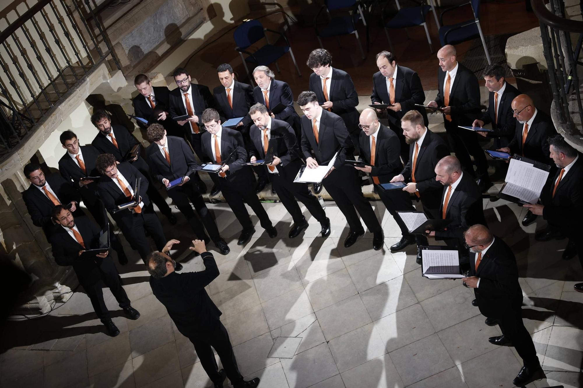 EN IMÁGENES: así fue el concierto del León de Oro