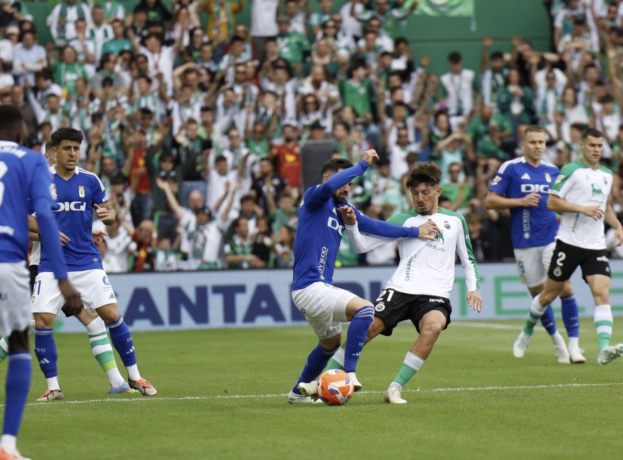 Así fue el partido entre el Real Oviedo y el Racing de Santander