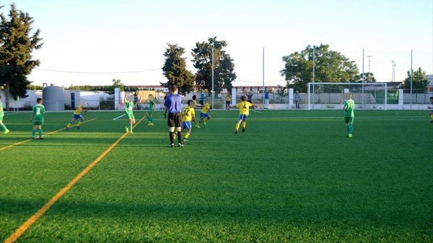 La Escuela de Fútbol Sala busca más inscripciones