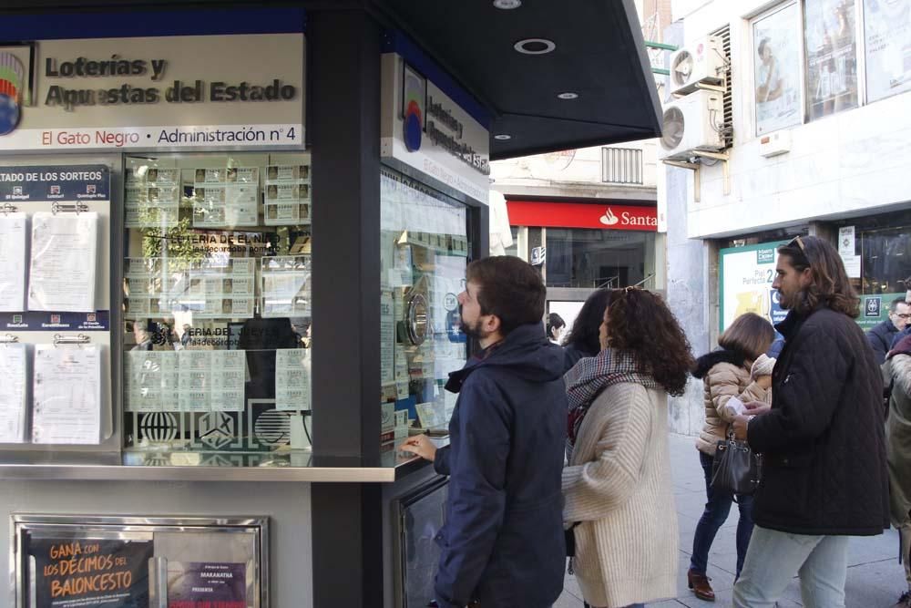 Ambiente festivo en las calles de Córdoba