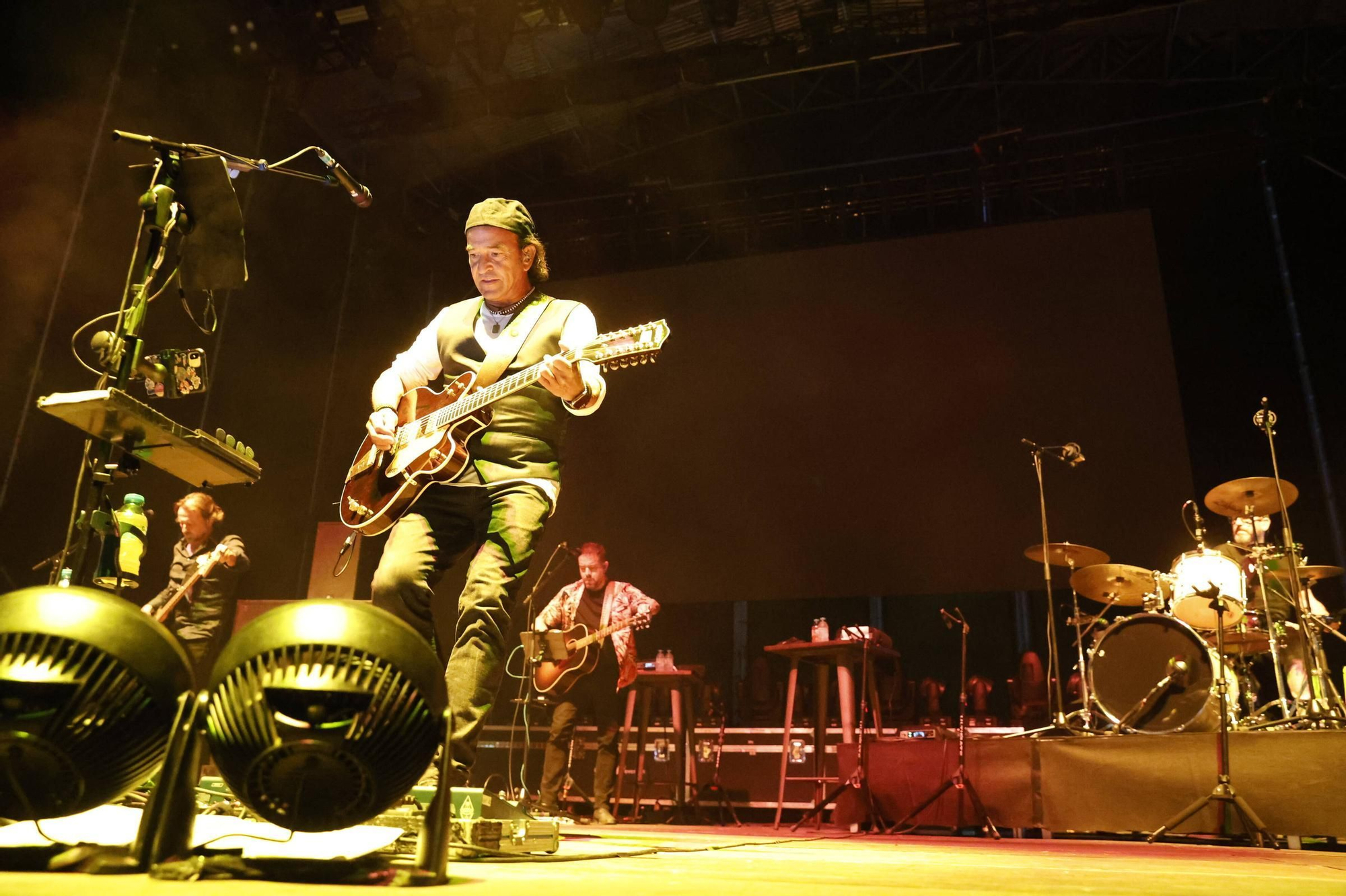 El concierto de &quot;Los Secretos&quot; en Gijón para arrancar la Semana Grande, en imágenes