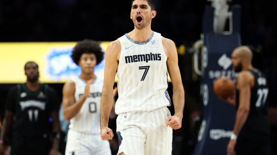 Resumen NBA | Santi Aldama es vital en la victoria de Memphis en la noche del frenazo a los Spurs y OKC pasa el rodillo
