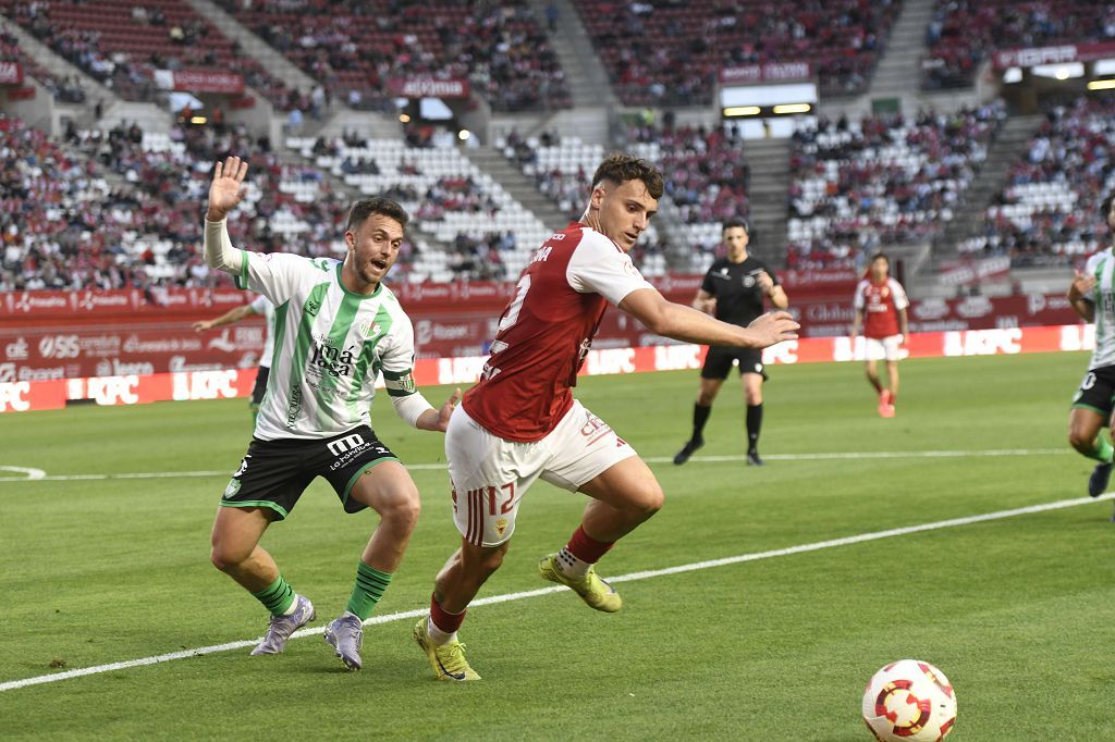 Las mejores imágenes del partido entre el Real Murcia y el Antequera