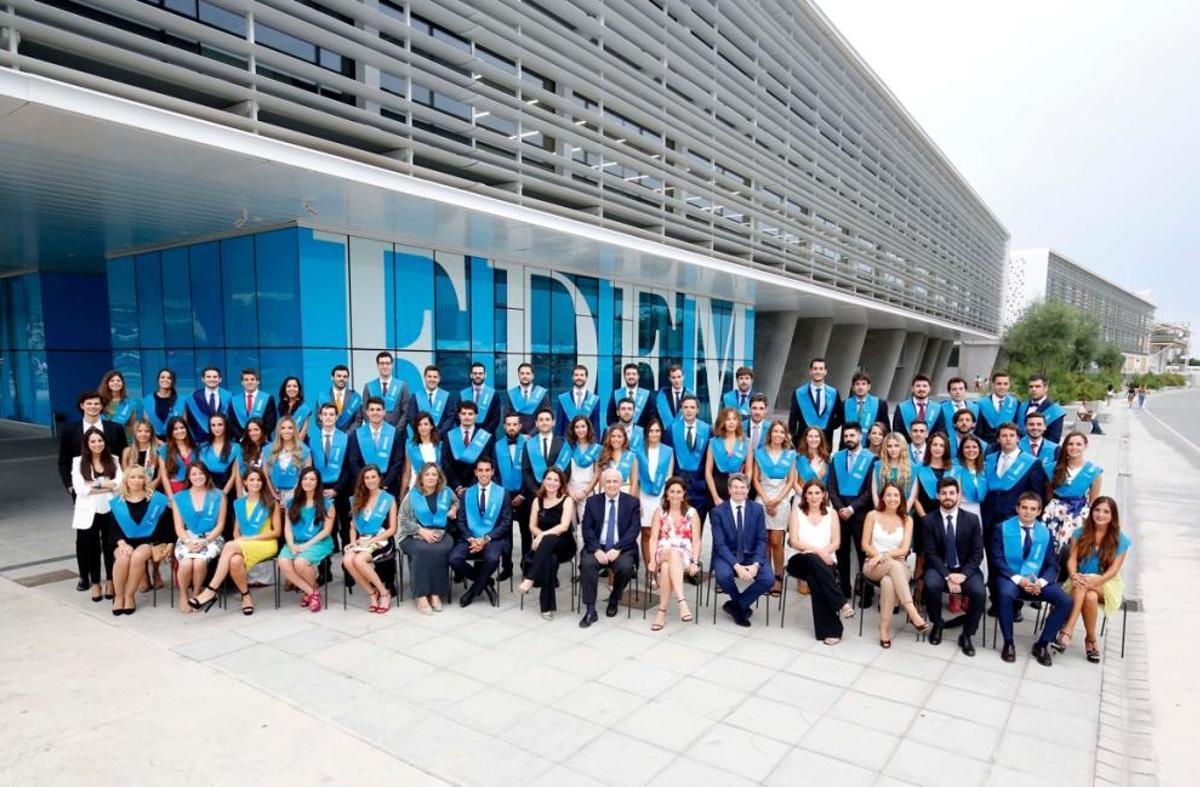 Alumnos de la décima edición del MBA Junior EDEM y la primera edición del Máster en Emprendimiento y Liderazgo.