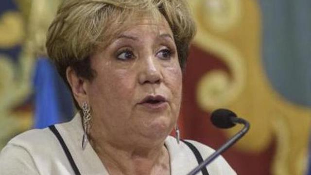Isabel Viña, Defensora Universitaria.