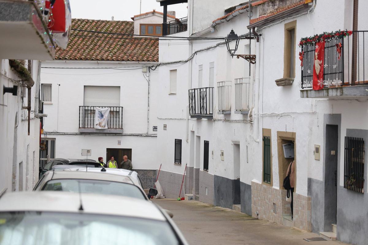 Ceclavín, conmocionado por la muerte de su vecino