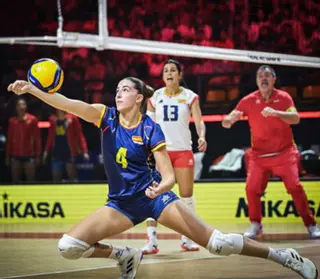 España regresa a un Mundial de voleibol con participación coruñesa