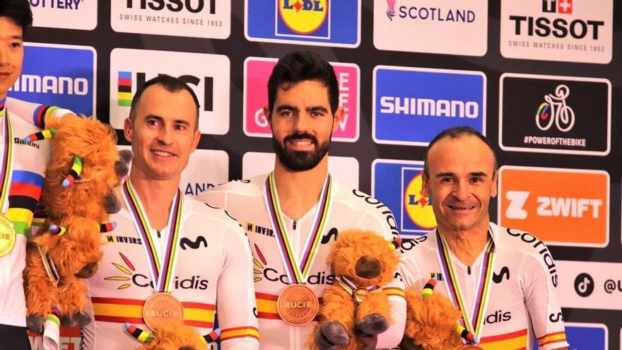 Alfonso Cabello, bronce por equipos en el Mundial de Ciclismo paralímpico