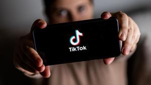 El truco para saber quien visita ti perfil en TikTok