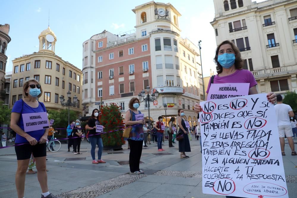 Concentración en Las Tendillas contra la sentencia de "La Manada"