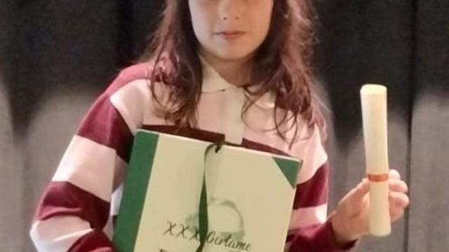 Ruth Antúnez, co premio. |