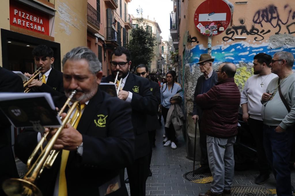 FOTOS | Semana Santa en Palma: procesión de los Estandartes