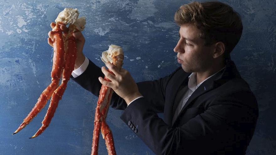 Arnau Curiel, fill de Pep Curiel, propietari del conegut Restaurant Tramonti de Roses, acaba d’obrir el seu nou projecte.