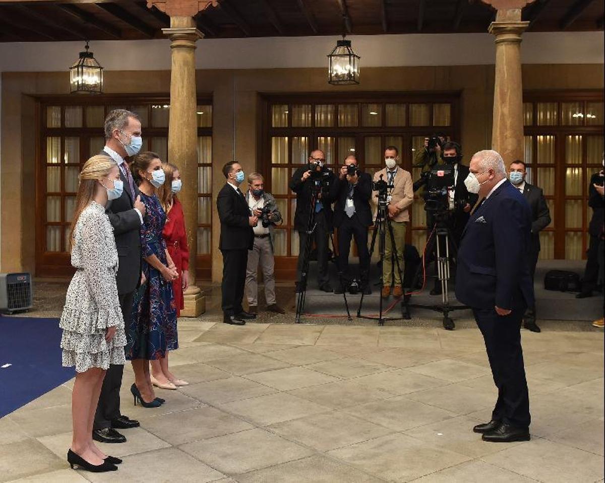 Premios Princesa de Asturias 2020 | Los Reyes reciben a los premiados en el hotel de la Reconquista Premios Princesa de Asturias 2020 | Los Reyes reciben a los premiados en el hotel de la Reconquista