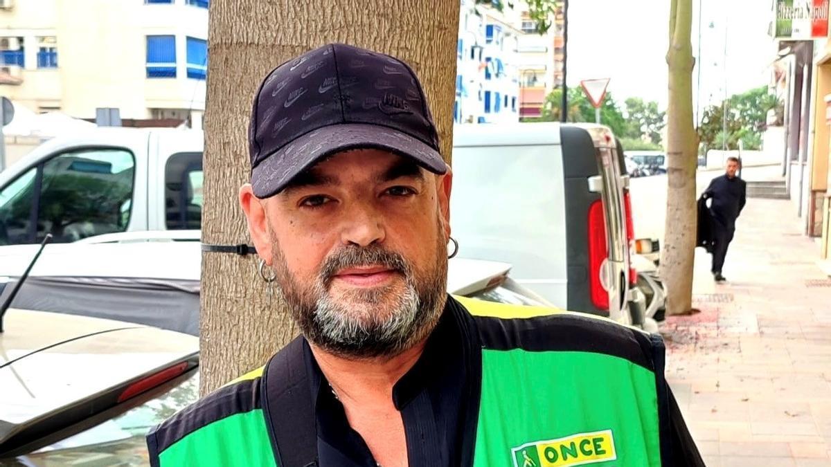 Manuel González, vendedor de la ONCE en Fuengirola.