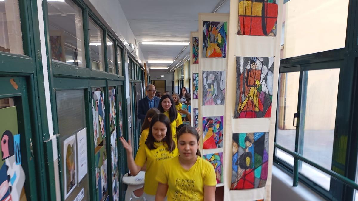 Exposición sobre María Blanchard en el colegio Marcos del Torniello.