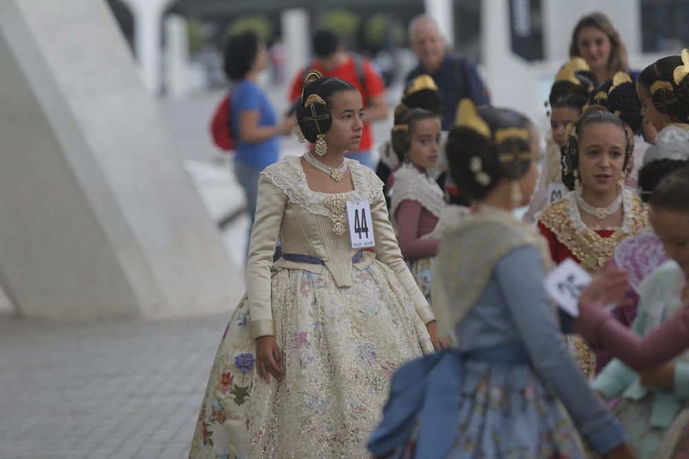 Las candidatas a Fallera Mayor Infantil visitan el Museo Príncipe Felipe