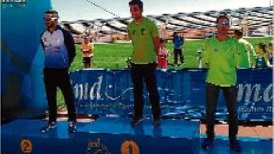 David Martínez (JAB) puja al podi sènior  dels 11 km de El Ejido