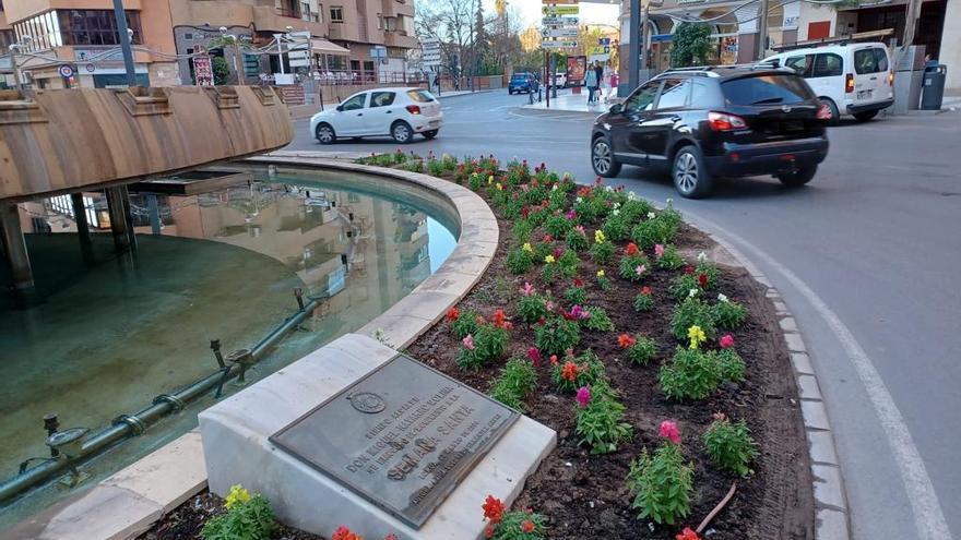 15.000 plantas en flor para decorar las plazas y parques de Lorca