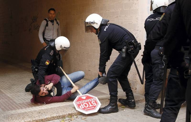 Fotogalería: El primer lanzamiento que Stop Desahucios no logra parar