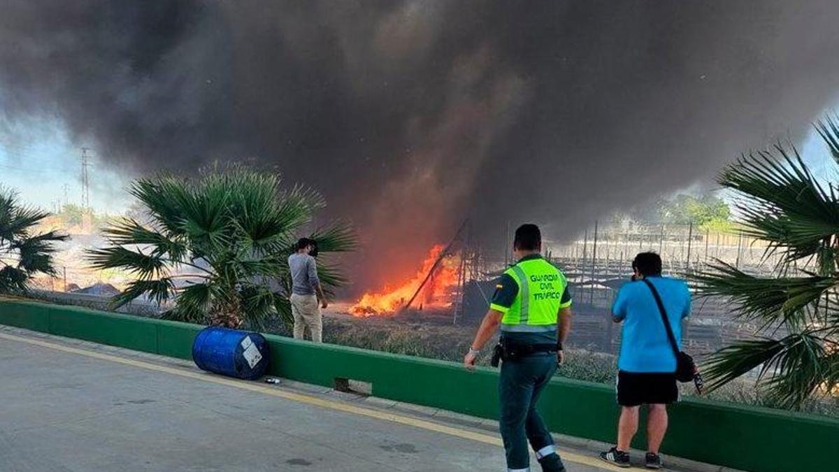 Tarde complicada en Huelva, con hasta 3 incendios distintos