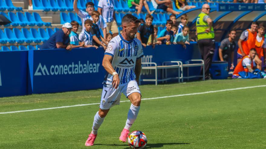 Javi Moreno y Sarkodie Dapaah, primeros fichajes invernales del Hércules