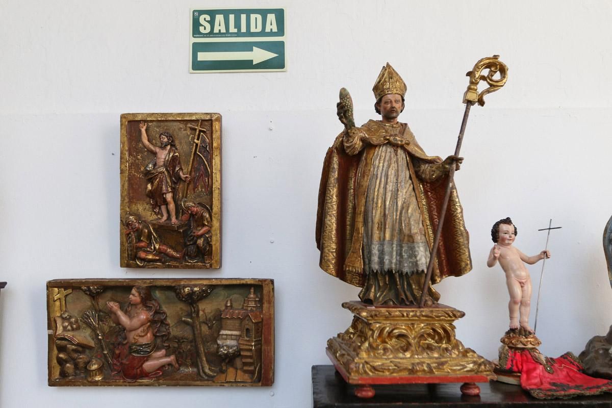 Fotogalería / Feria de Antigüedades y Coleccionismo en la Diputación de Córdoba