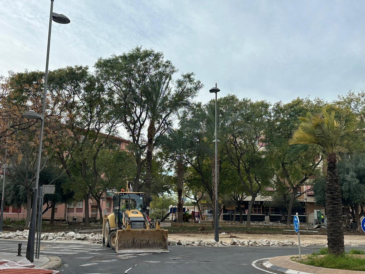 Trabajos de remodelación en el acceso sur de San Vicente