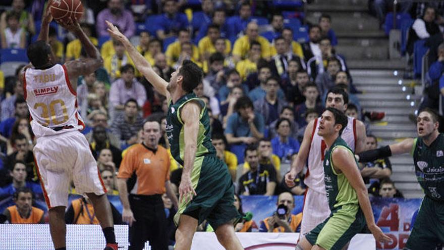 Imagen de la derrota del Unicaja a manos del CAI en un partido en el que el equipo malagueño no dio la talla.