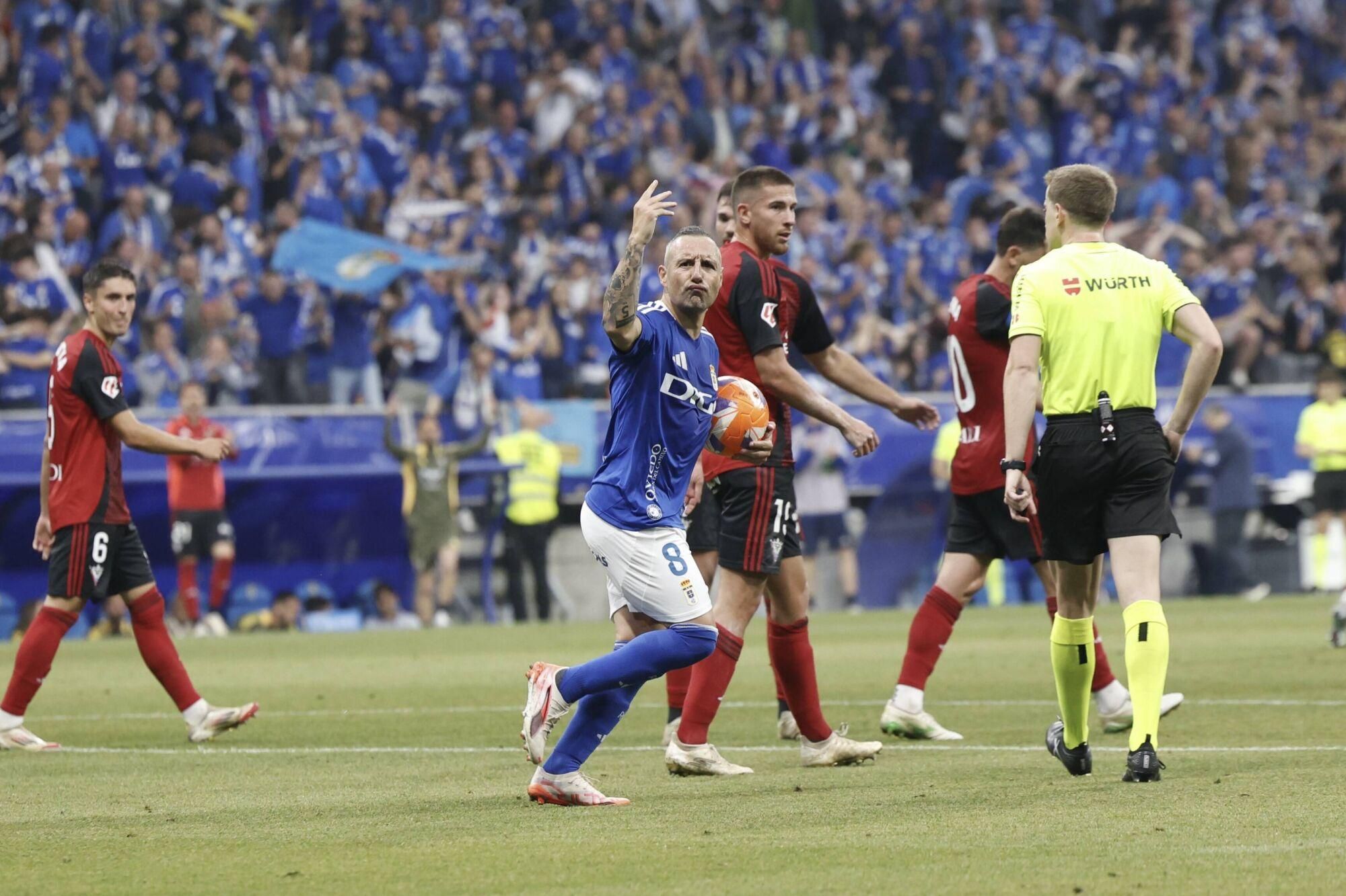 Así se vivió en el Carlos Tartiere la final del play-off entre el Real Oviedo y el Mirandés