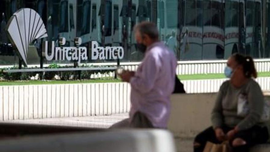 Liberbank y Unicaja retoman los contactos para una fusión
