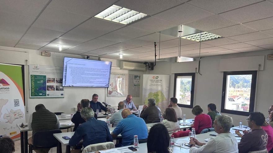 El GDR Subbética impulsa las ayudas Leader con una reunión clave para emprendedores y ayuntamientos