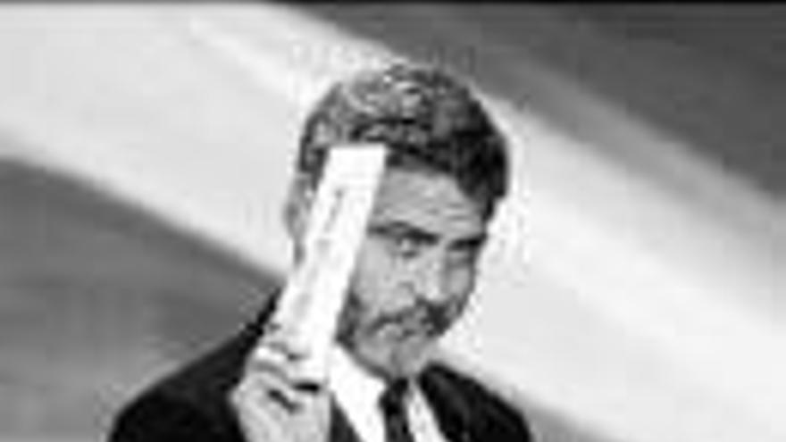 George Clooney: EL ACTOR PROPONE CREAR CALZONCILLOS ANTIESCANER