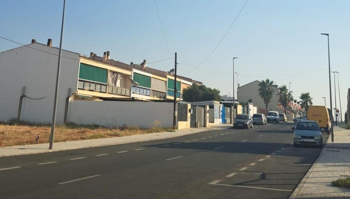 Calle Navalmoral de la Mata de Almendralejo.
