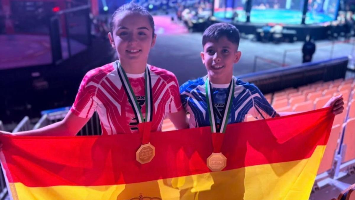 Ariday Rodríguez y Daniela Moreno, reyes mundiales júnior de las artes marciales mixtas