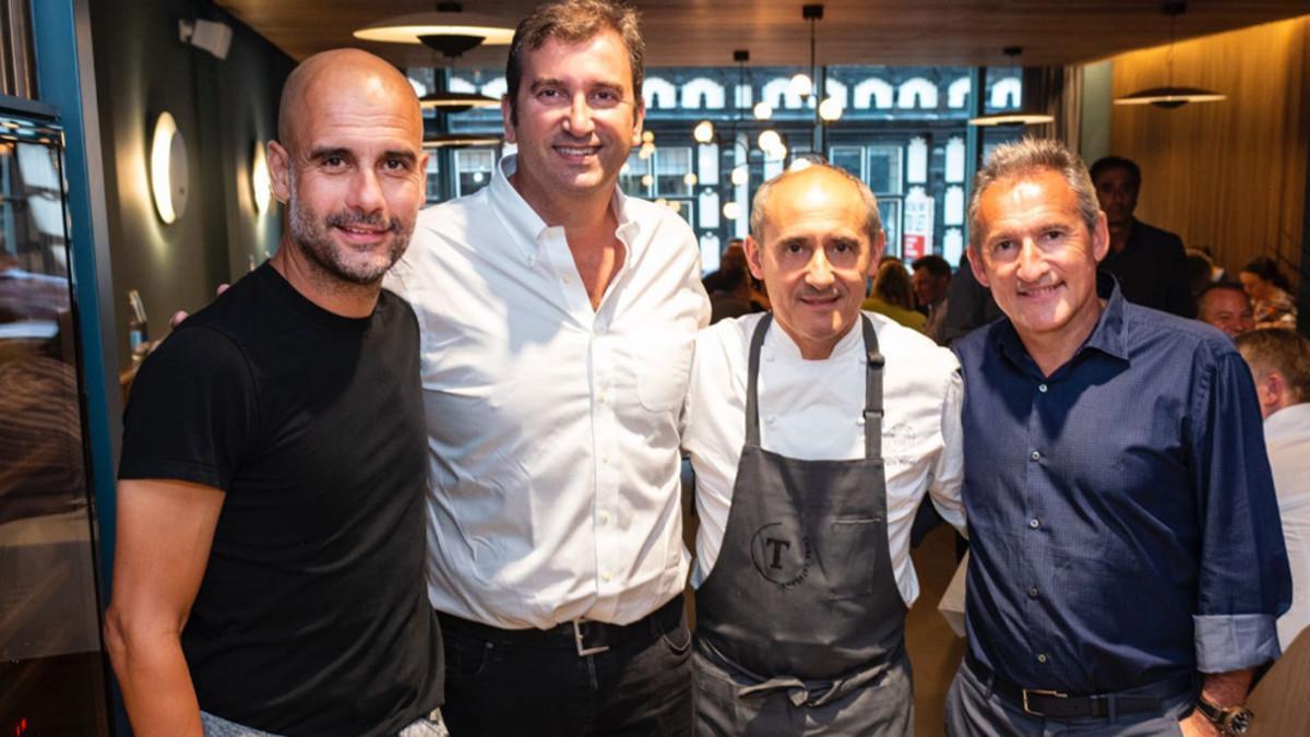 Guardiola con Ferran Soriano, el chef Paco Pérez y Txiki Begiristain