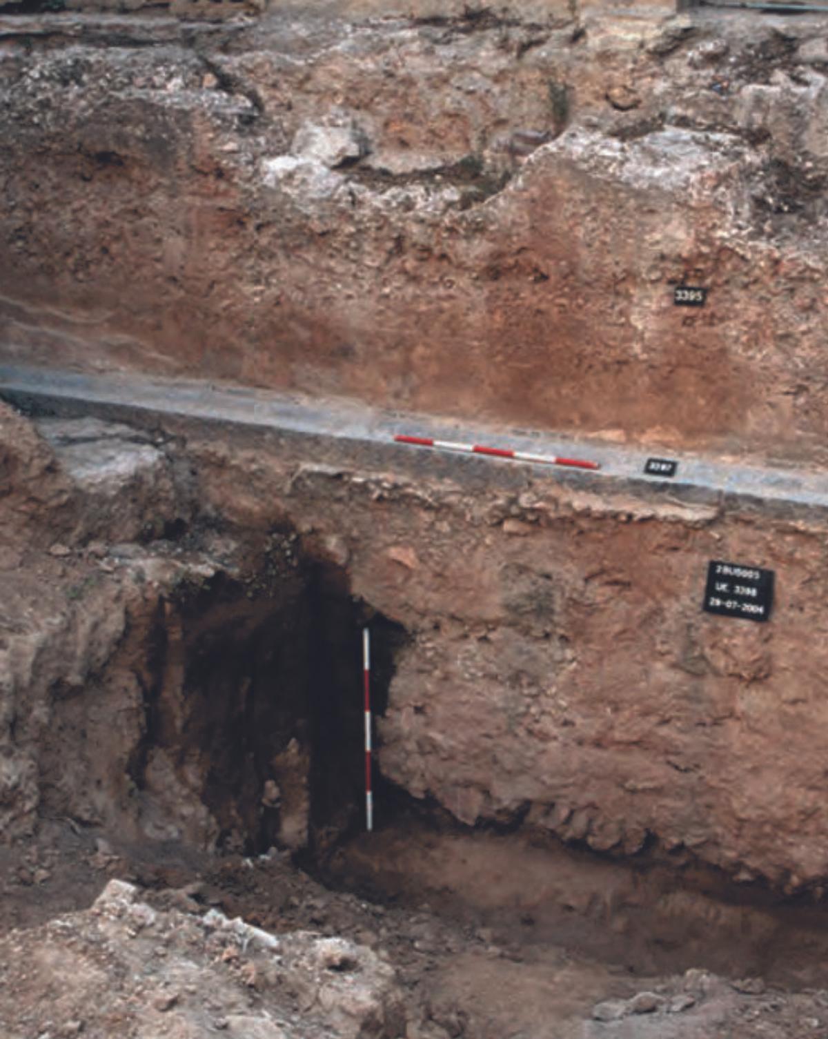 Termas de la calle Santo Cáliz. | 