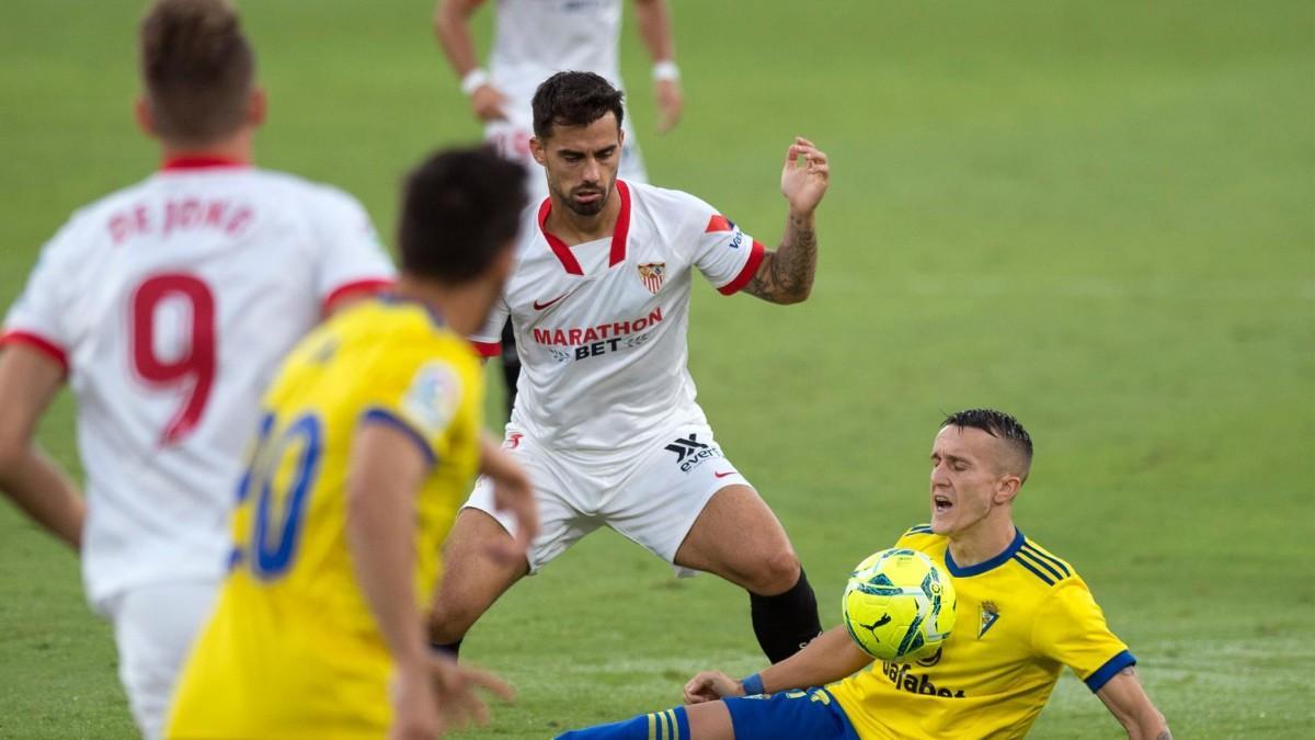 Imagen del duelo de la primera vuelta entre Sevilla y Cádiz