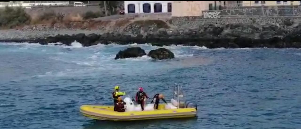 Bomberos de Las Palmas de Gran Canaria se forman en rescate acuático