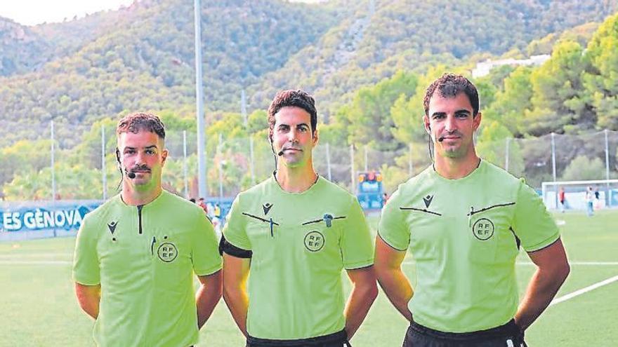 Tres hermanos pitan el Génova-Son Verí